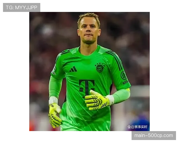 诺伊尔失误送礼，拜仁门将险成罪人